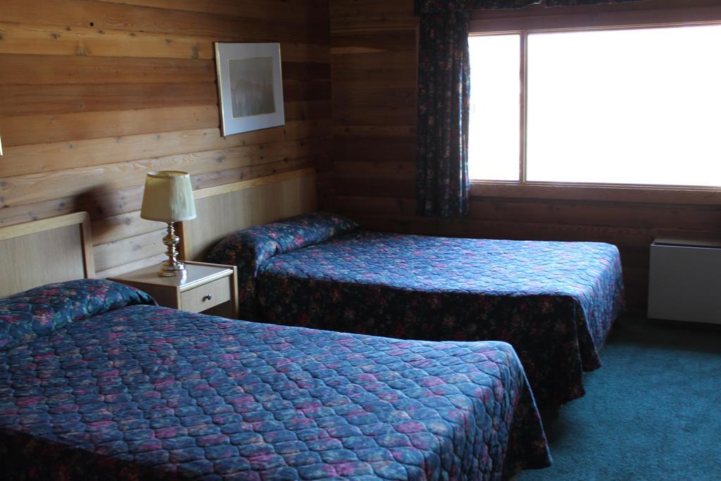 ווסאגה ביץ' Riverview Lodge חדר תמונה